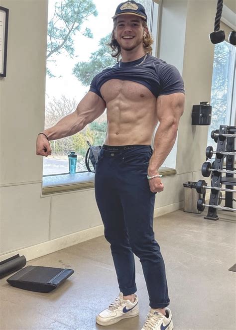 myvidster biguysfuck|BiGuysFuck – The Biggest Cock He’s Ever Taken! Jacob.